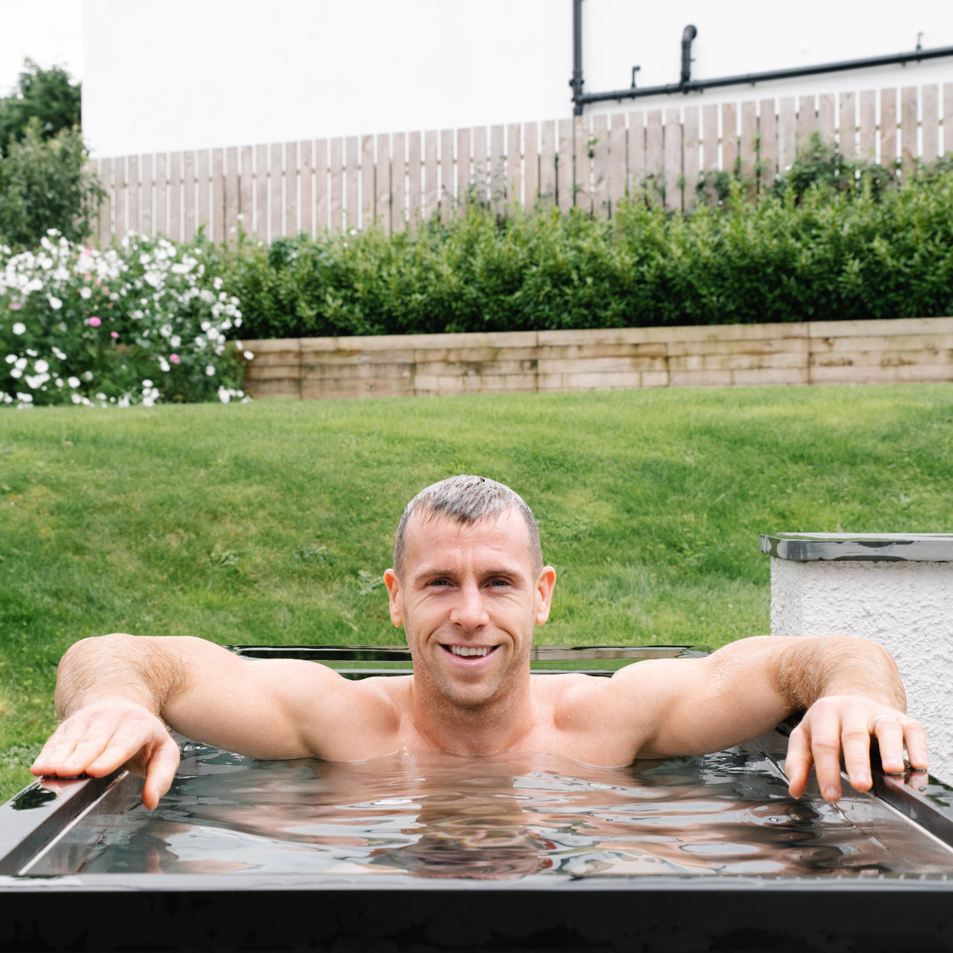 Chill Tubs Ice Bath Gareth Davies Photoshoot Front Social Media