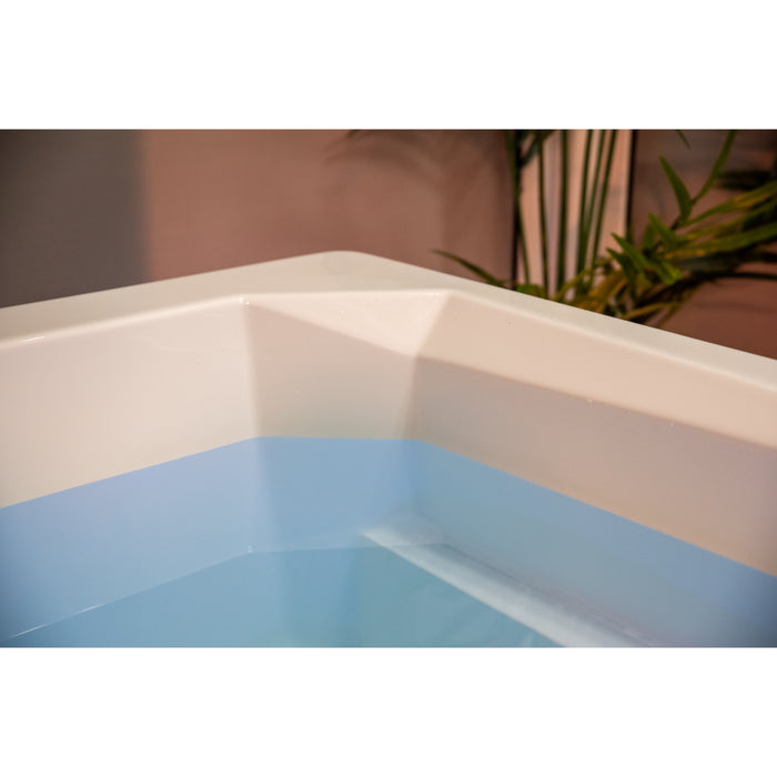 Chill Tubs Pro Ice Bath & Chiller Inside Corner